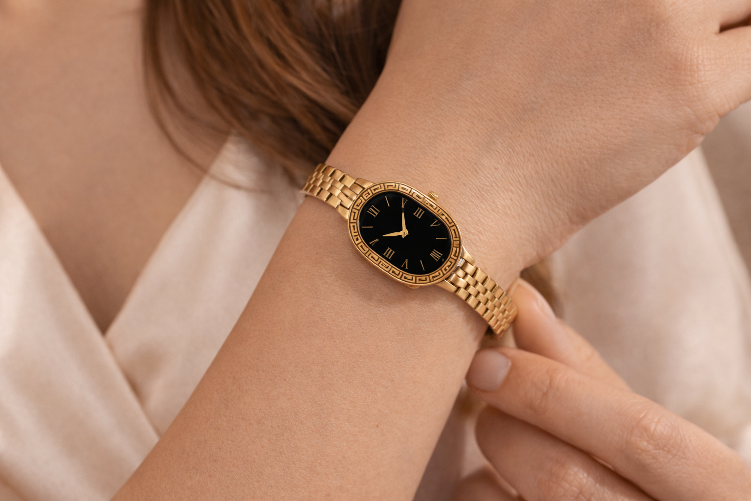 Alaya Vintage Oval Roman Fake Dial Watch - 18K Gold Plated Stainless Steel