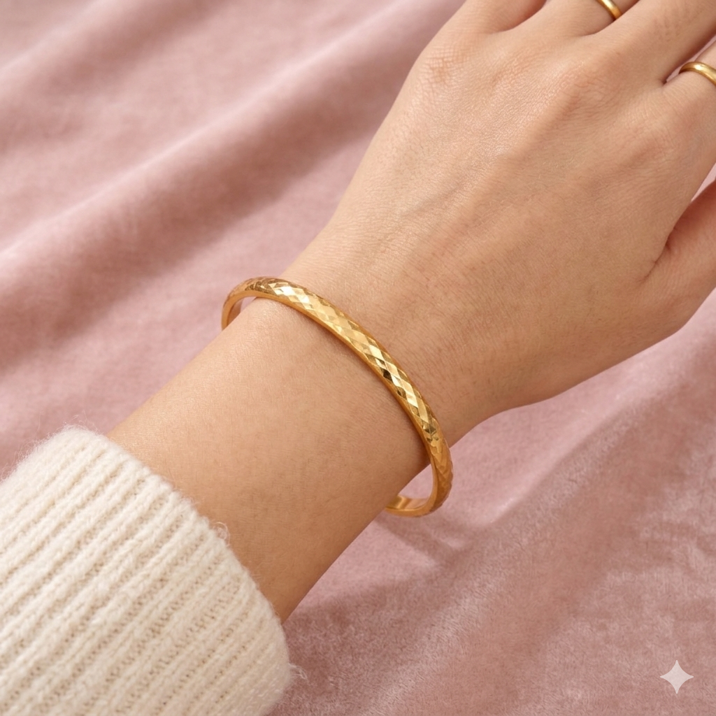 Alaya Women's 24K Gold Plated Diamond-Cut Slim Bangle - Minimalist Jewelry
